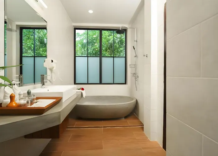 Deluxe Double With Patio Or Balcony